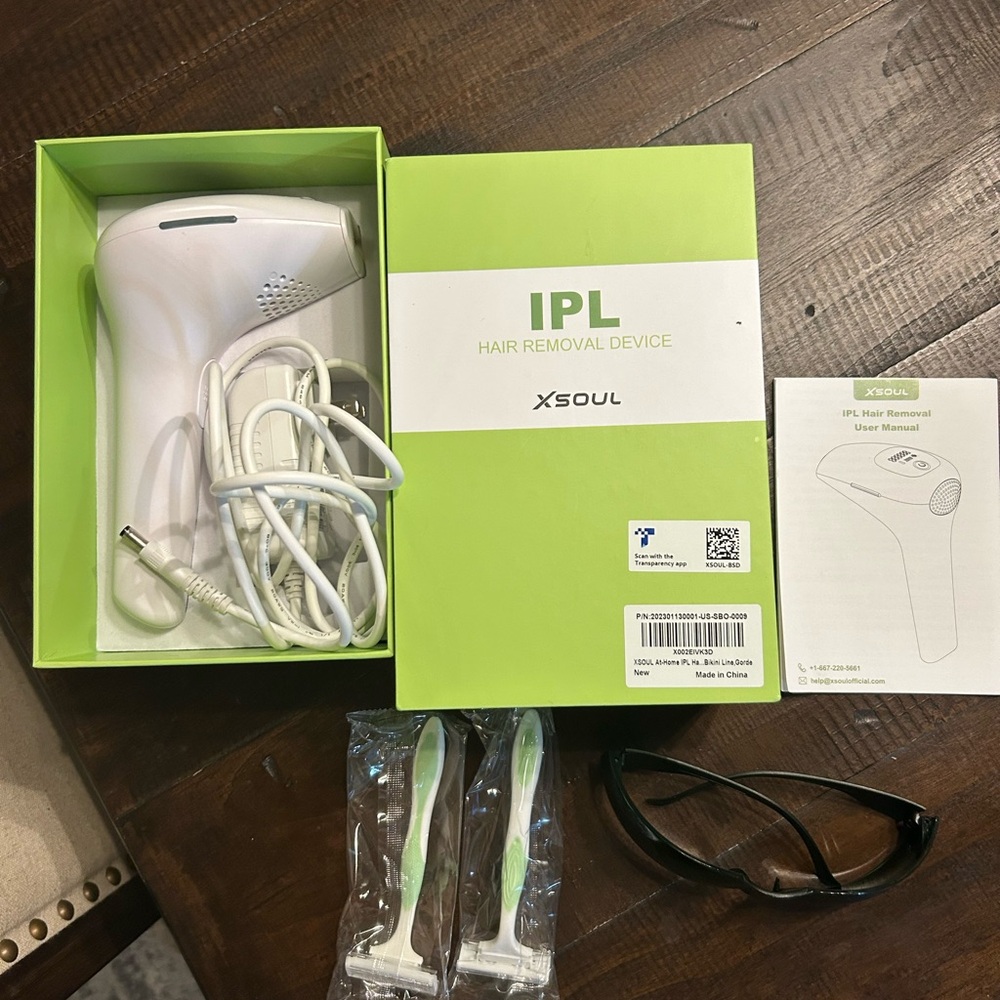 XSoul IPL Hair Removal Device with Accessories